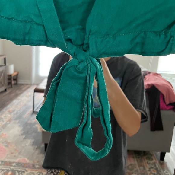 Urban Outfitters Kimmy Wrap Crop Top - Picture 5 of 10